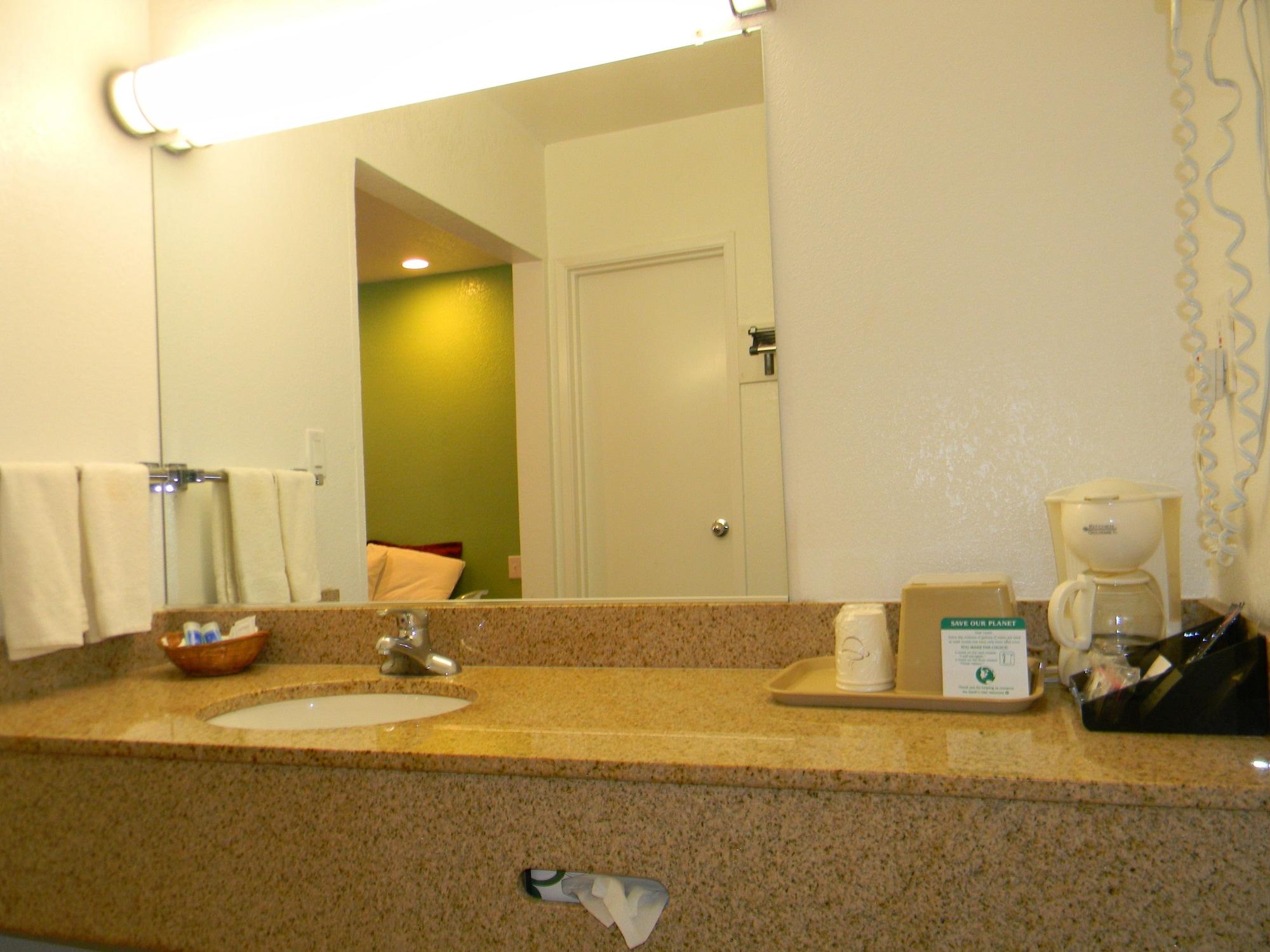 Rodeway Alameda-oakland Motel Alameda