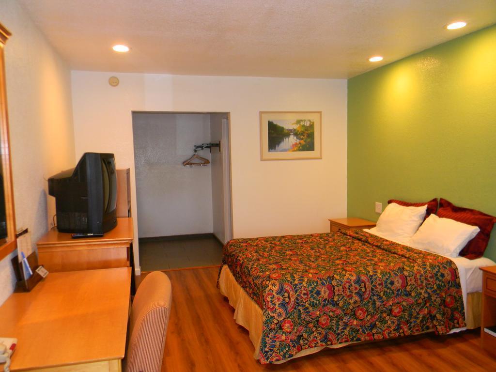 Motel Rodeway Alameda-oakland